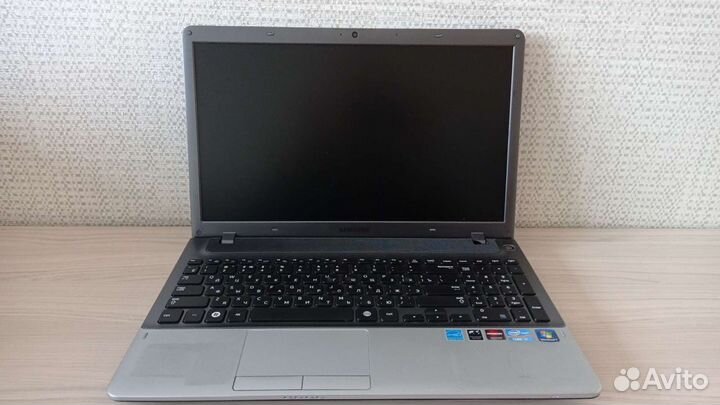 Ноутбук Samsung