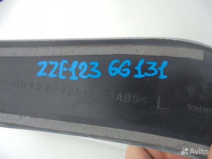 Ресничка Toyota Corolla Fielder ZZE123 2ZZ-GE