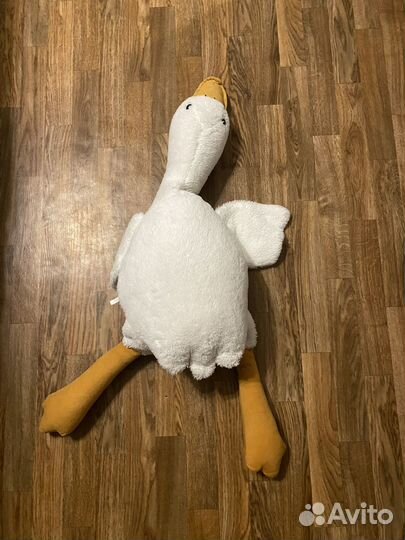 Игрушечный гусь