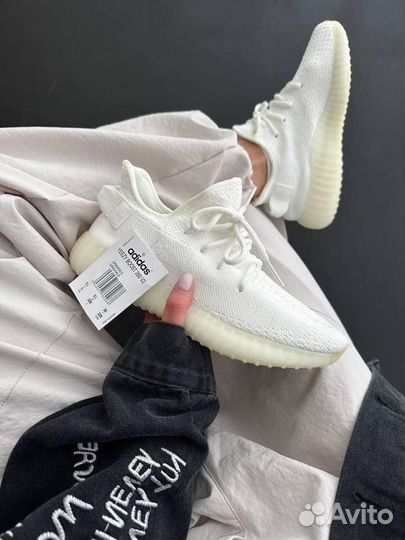 Женские кроссовки Adidas Yeezy boost 350