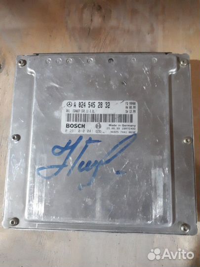 Блок управления двигателя А 024 545 28 32 мерседес