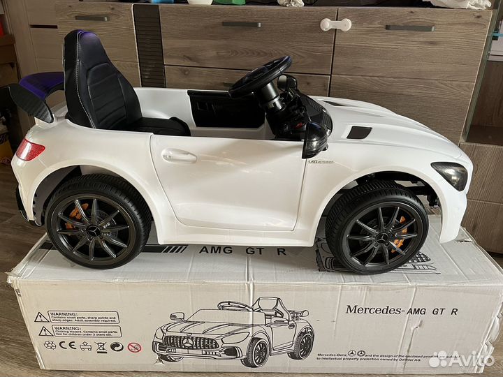 Электромобиль