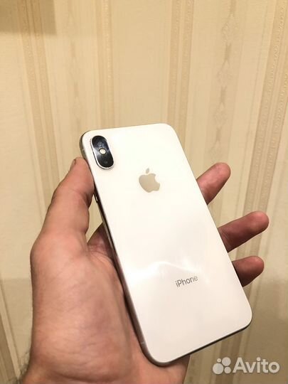 iPhone Xs, 64 ГБ