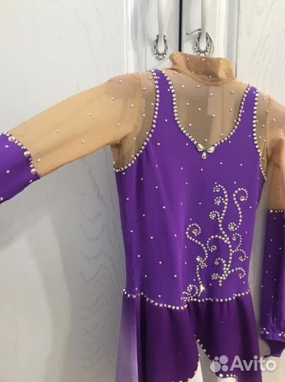 Костюм для фигурного катания