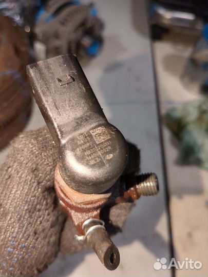 Форсунка топливная Nissan Juke, 2012