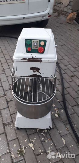 Тестомес спиральный бу