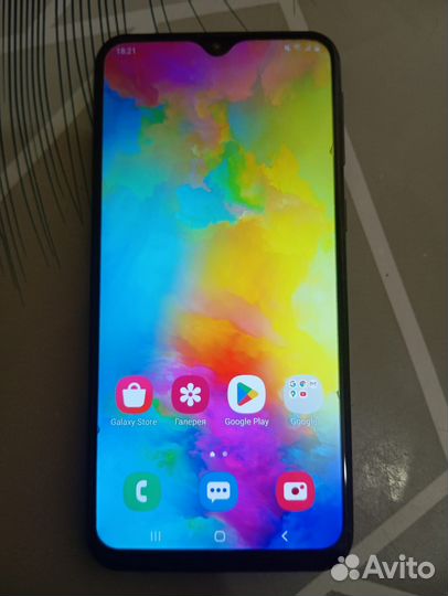 Samsung Galaxy M20, 3/32 ГБ