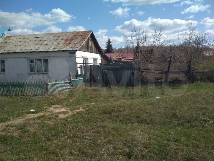 Дом 51,1 м² на участке 11 сот.