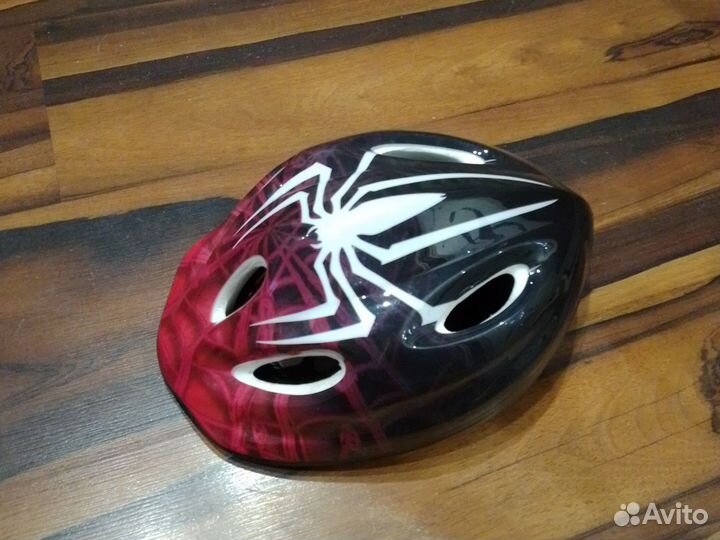 Шлем, перчатки велосипелные