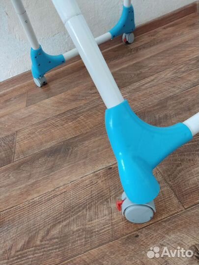 Стульчик для кормления babyton