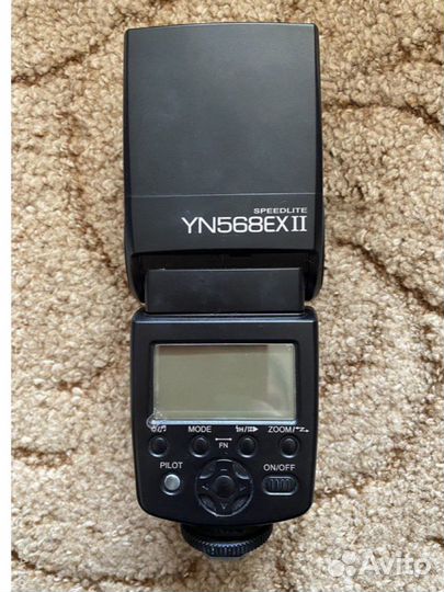 Фотоаппарат, 2 объектива, вспышка, отражатель