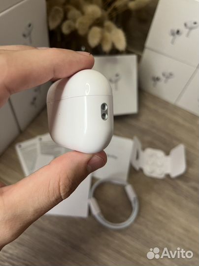 Airpods Pro 2nd generation новинка года