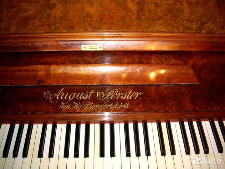 Антикварное пианино продам