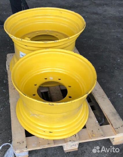 Диски колесные 11888016 volvo BL 61/71