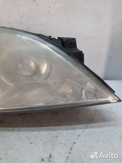 Фара передняя правая Ford Mondeo хэтчбэк 5 дв. 2.0