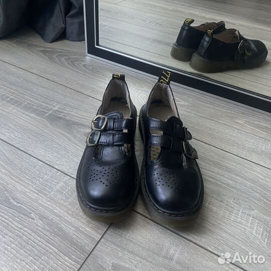 Босоножки женские