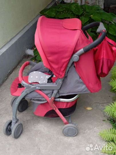 Прогулочная коляска