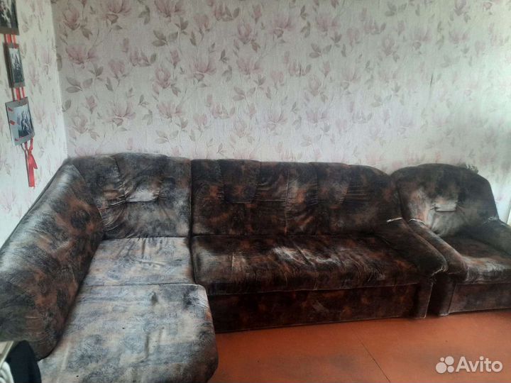 Угловой диван бу