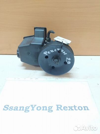 Насос гур SsangYong Rexton 2, 2007г