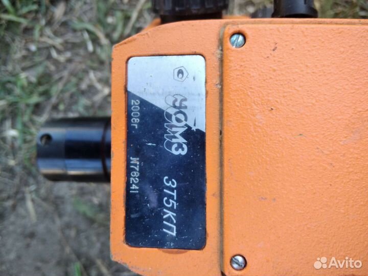 Теодолит оптический