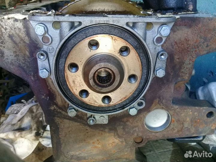 Крышка коленвала задняя 1.8 ARG VW Passat B5