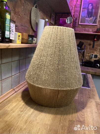 Люстра из ротанга