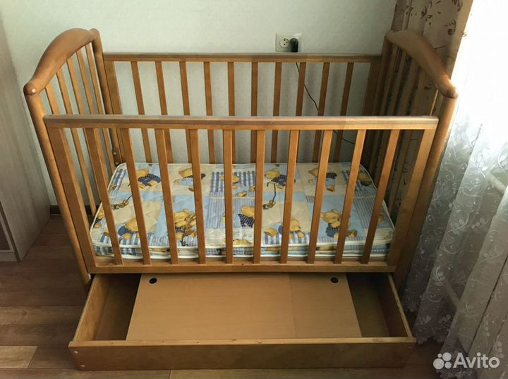 Кровать детская