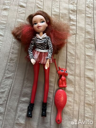 Кукла Bratz Kool Catz