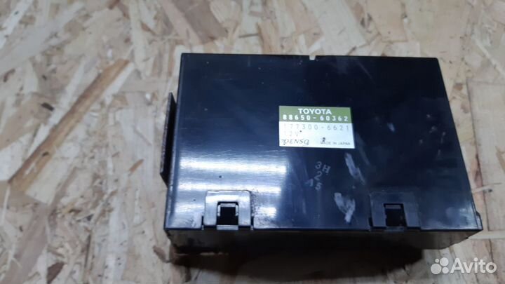 Блок управления кондиционером Lexus LX470