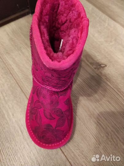 Угги детские новые р-ры 26,28,29,30