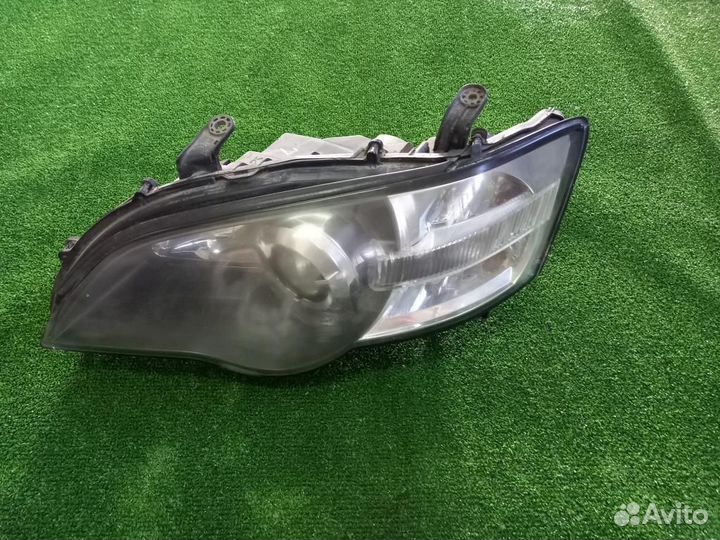 Фара левая бу Subaru Legacy 2003-2006