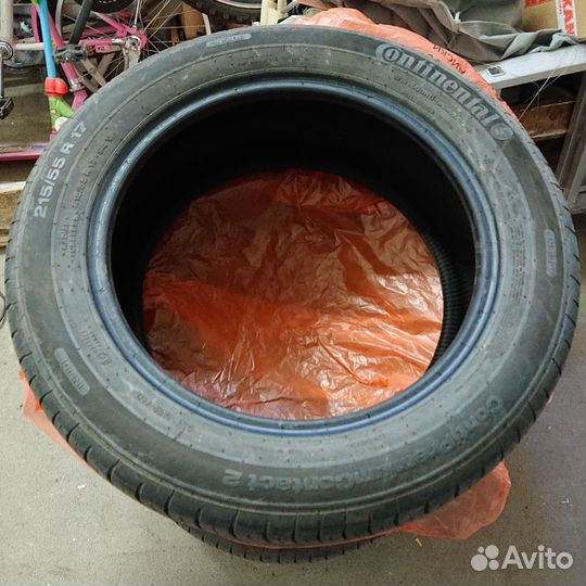 Continental ContiPremiumContact 2 215/55 R17 94V