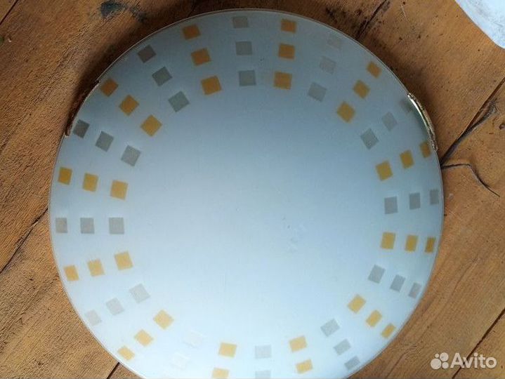 Светильники потолочные