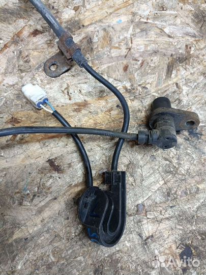 Датчик ABS абс Toyota Vitz SCP10 2003