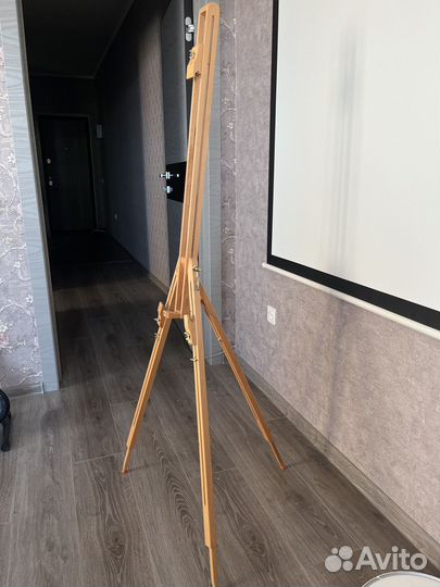 Мольберт для рисования