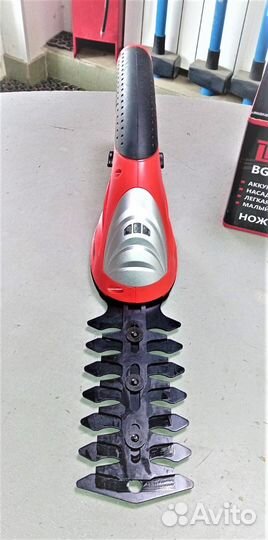 Ножницы-кусторез аккумуляторные Brait BGT72