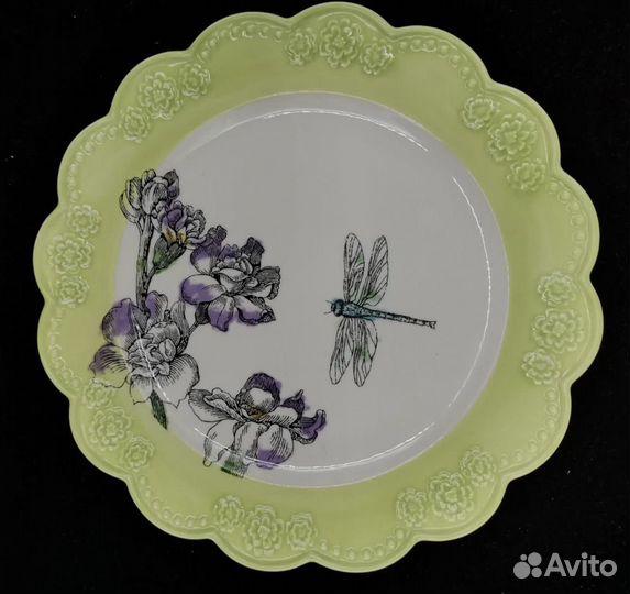 Набор фарфоровых тарелок 3 шт