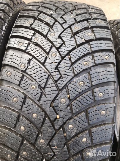 Pirelli Ice Zero 2 225/50 R17