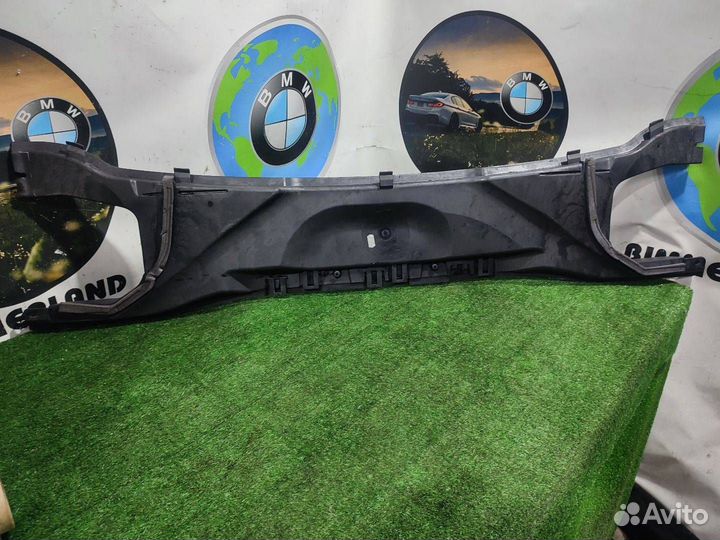 Крышка корпуса салонного фильтра BMW 3 64316924277