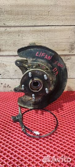 Кулак поворотный передний левый lifan X60