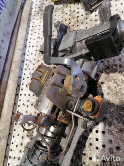 Колонка рулевая Ford Tourneo Connect