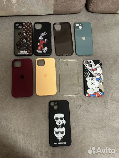 Чехлы на iPhone 13