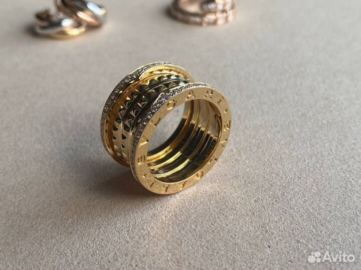 Bvlgari кольцо