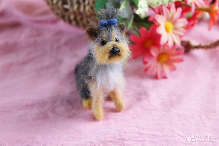 Йоркширский терьер, той терьер. Фигурки из шерсти