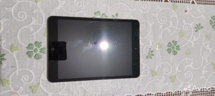 Планшет iPad mini на запчасти