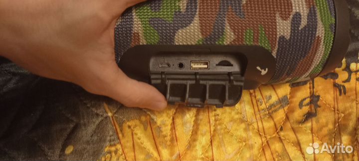 Колонка jbl charge 3