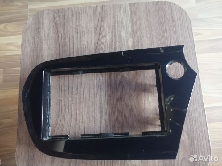 Рамка под магнитолу