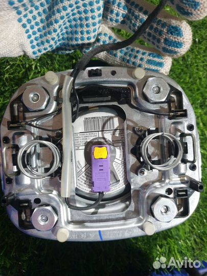 Подушка безопасности водителя Volkswagen Golf 5