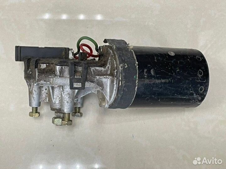 Мотор стеклоочистителя передний Rover 75