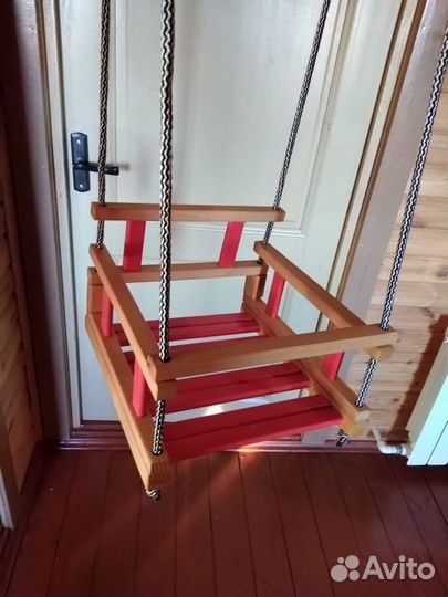 Детская качель подвесная